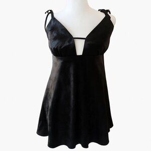 Lulus “This Moment” Jacquard Satin Tie‑Strap Mini Dress – Size M – NWT